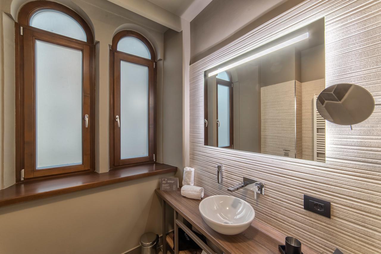 9 Stanze - Boutique Rooms Trieste Exterior foto